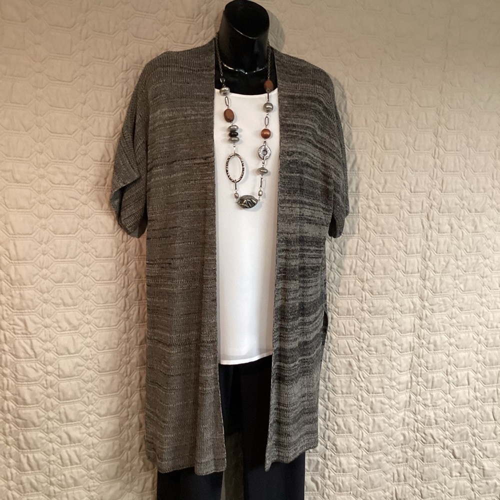 Eileen Fisher new with tags black/gray variegated shortsleeved cardigan SM/PM